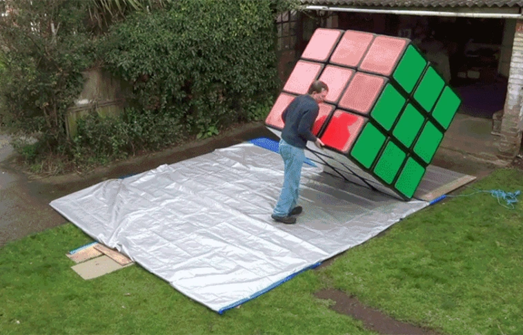 Ilyen a világ legnagyobb Rubik-kockája
