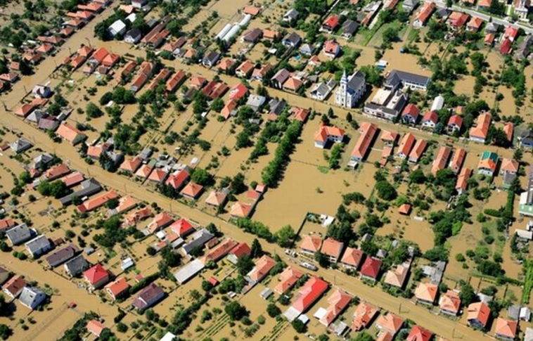 Elsőfokon nem bűnös a volt felsőzsolcai polgármester
