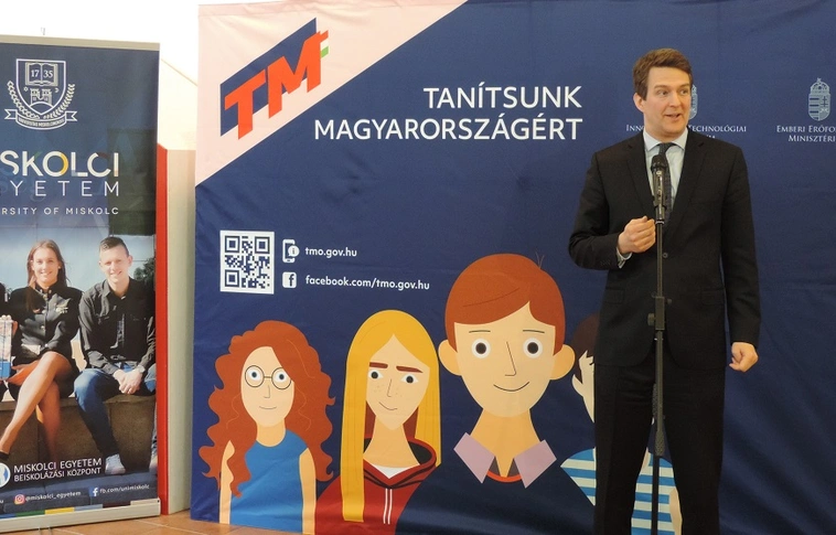 Mentor program indul a Miskolci Egyetem közreműködésével a régióban élő hátrányos helyzetű gyermekekért