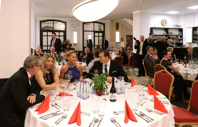 Jótékonysági bált rendezett a BOKIK és a Lions Klub (Képgalériával!)