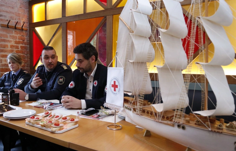 Az önkéntesség jegyében – Változatos adventi programok a Vöröskereszttől