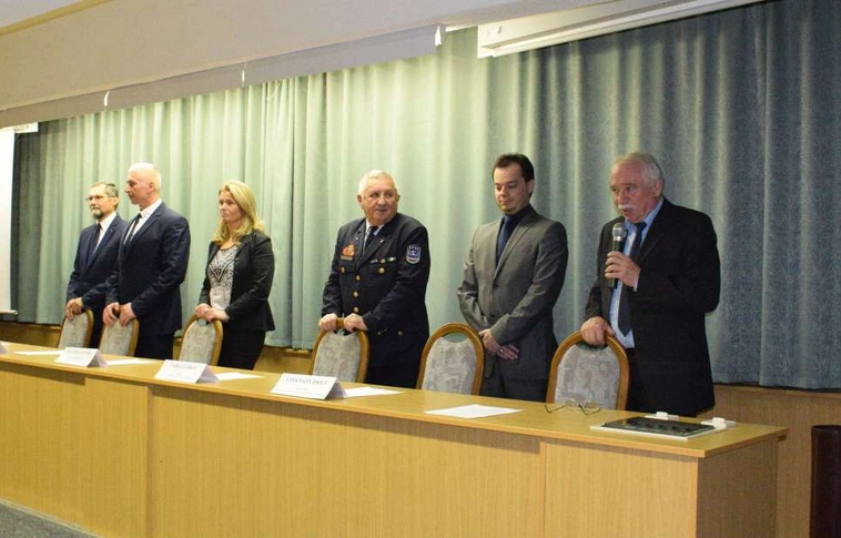 Bűnmegelőzési szabadegyetem: átvették a tanúsítványukat