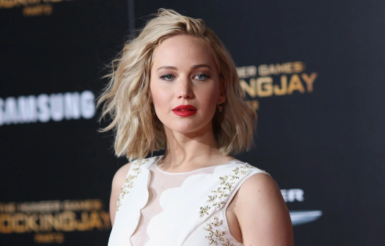 Jennifer Lawrence berúgott Budapesten, és rátámadt egy magyar srácra
