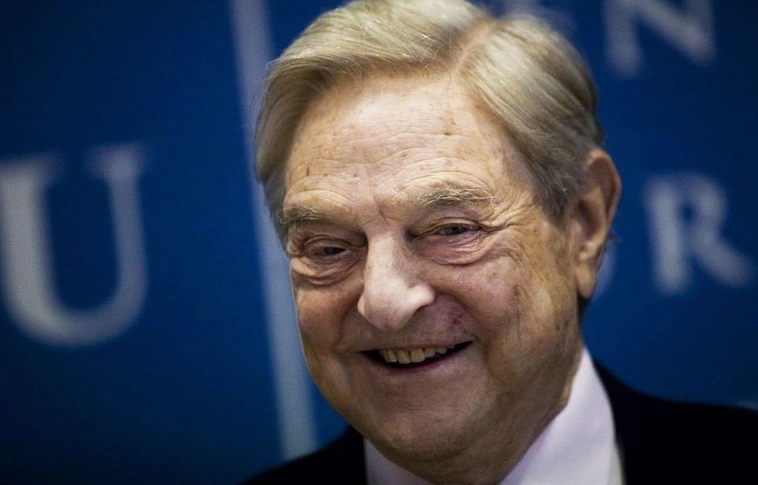 Fejenként 9 milliót adna a migránsoknak Soros