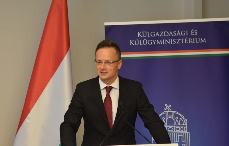 Szijjártó: Az ukrán oktatási törvény visszavonását akarjuk elérni 