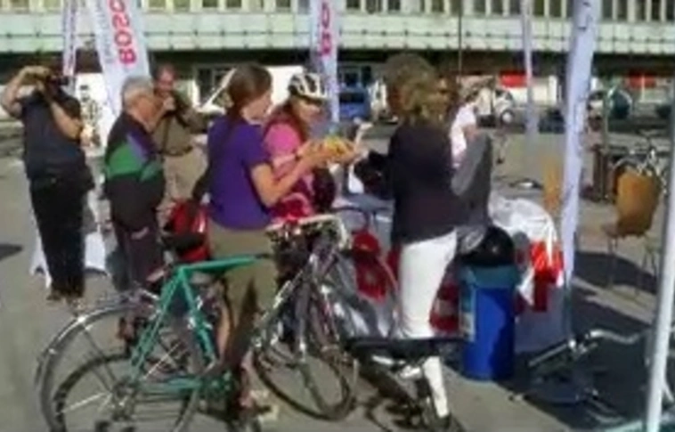 Kerékpáros reggeli a miskolci belvárosban
