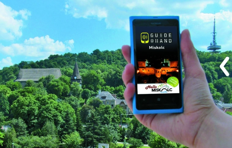 Gömbpanorámás fejlesztés a turisztikai szezonra