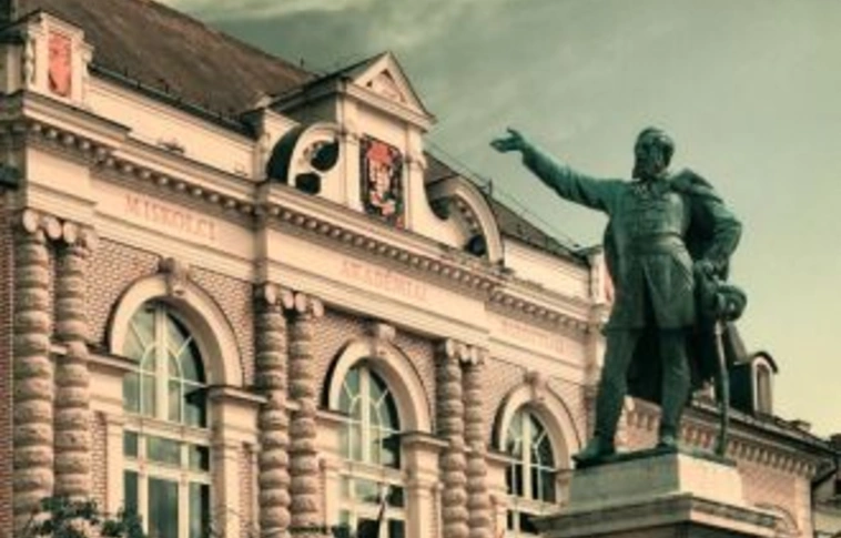 Herman Ottó Kossuth Lajos miskolci szobráról