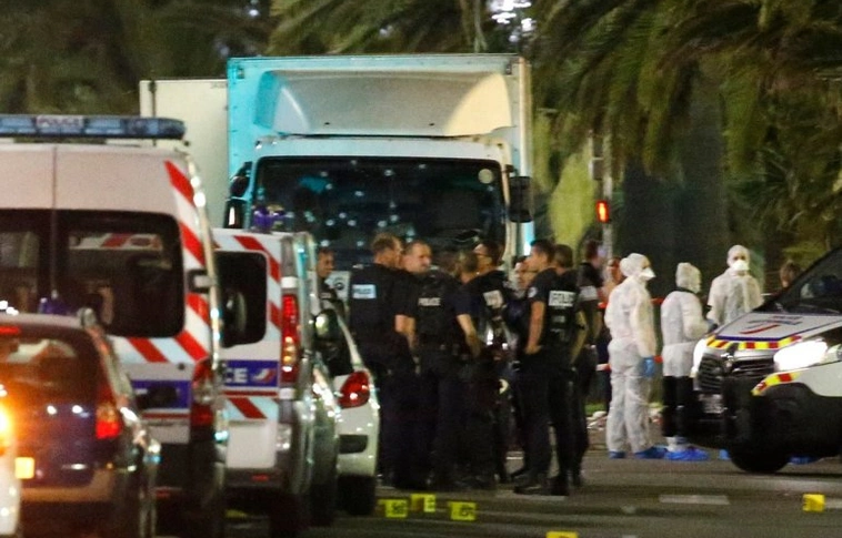 Nizza, a háború folytatódik…