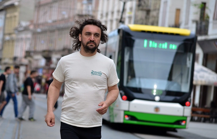 Félezer kilométert fut a református lelkész, a teljesebb életért