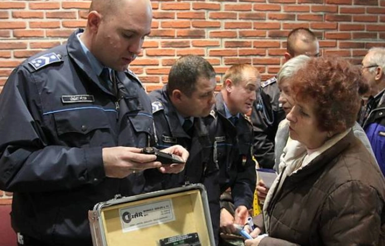 Újra házhoz megy a rendőrség - Borsodban is
