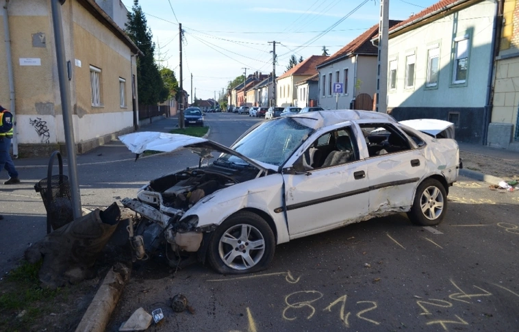 Kaszkadőrbe váltott az ittas sofőr – hárman sérültek