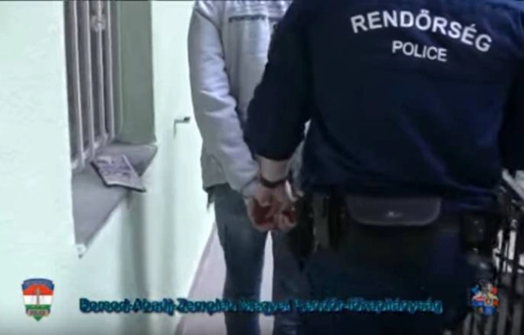 Kiskorú lányokat árultak a Soltész Nagy Kálmán úti bordélyban (Rendőrségi felvételek)