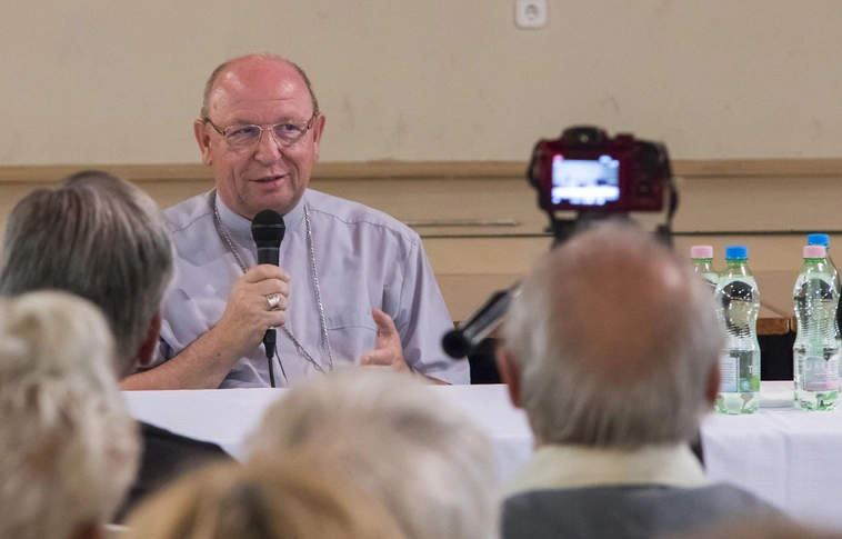 „Az élet szeretetben teljes” – könyv Palánki Ferencről