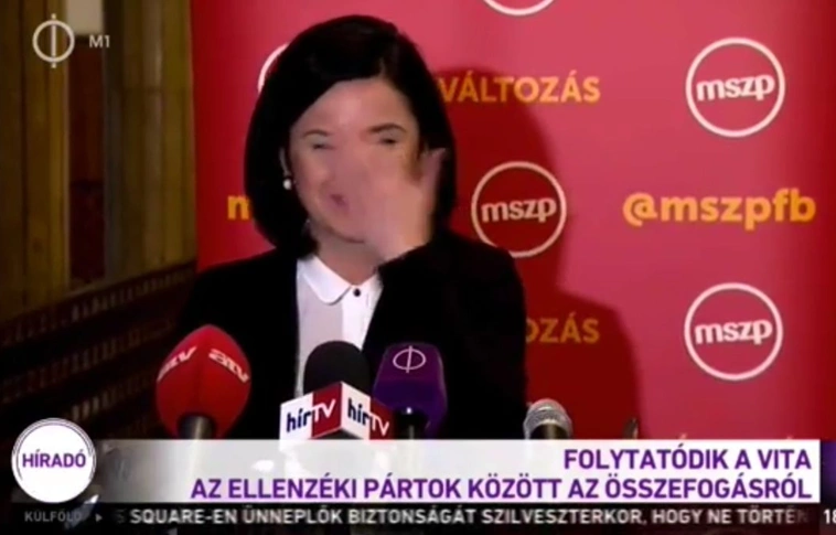 Kő egy csapat... azért durva, amikor már az ellenzék is nevet a saját mondanivalóján