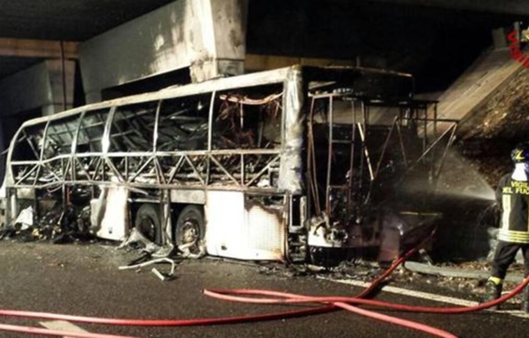 Komoly következményei lehetnek a veronai busztragédiának
