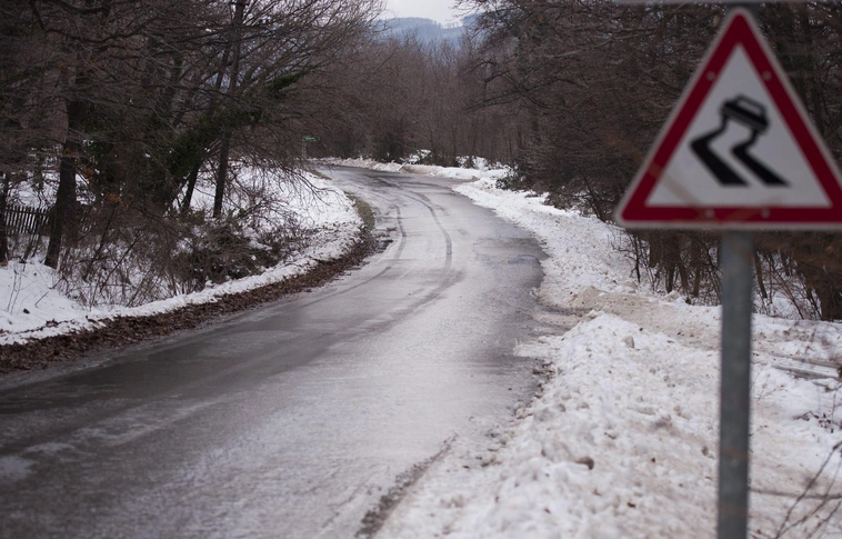 Bármennyire is hihetetlen most: ónos esőre figyelmeztet a meteorológiai szolgálat