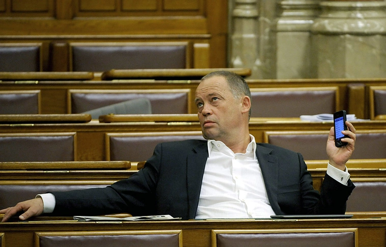 Szanyi: Viccpártként is szavazhatnak az MSZP-re