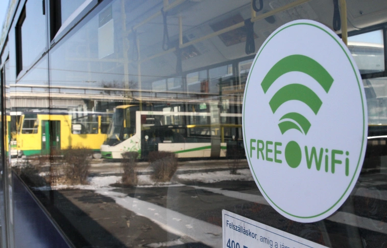 Minden miskolci buszon van már wifi!