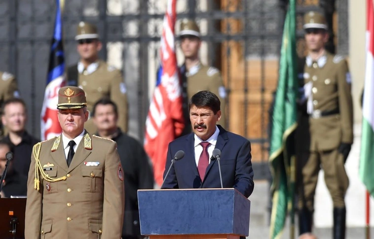 Áder: "Magyarország a 20. század végén ismét igent mondott egykori önmagára”