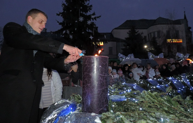 "Az advent és a karácsony keresztény európai kultúránk, identitásunk egyik egyetemes építőköve" (Képgalériával)