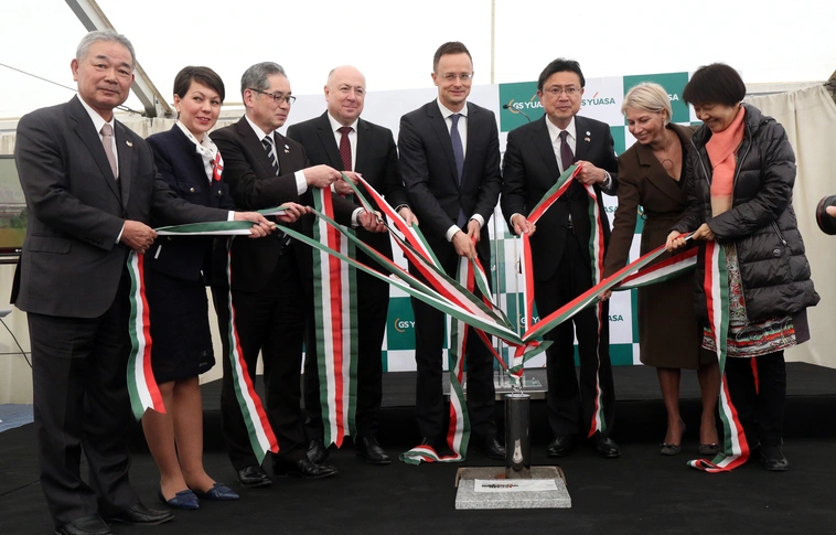 Lerakták a japán akkumulátorgyár alapkövét Miskolcon (Képgaléria)