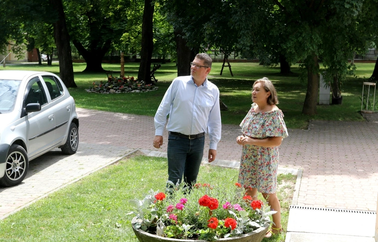 Több milliós fejlesztések, virágosítás Hejőcsabán 