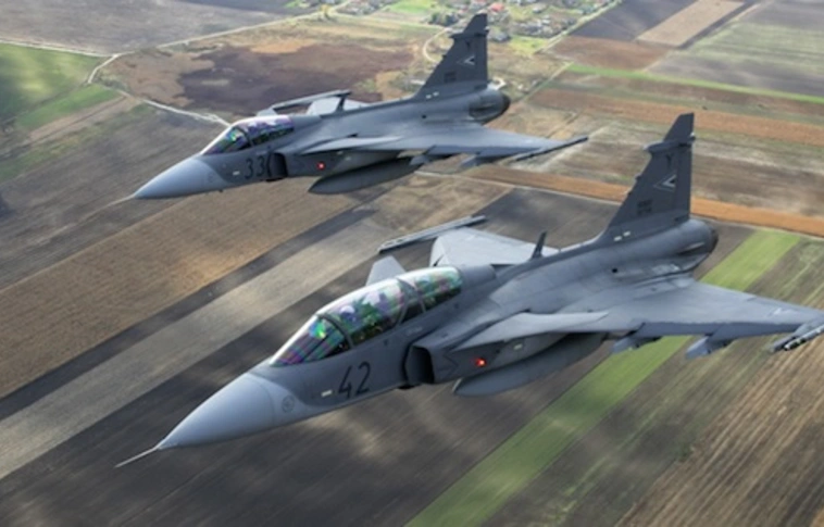 Miskolc térségébe riasztották a honvédség Gripenjeit
