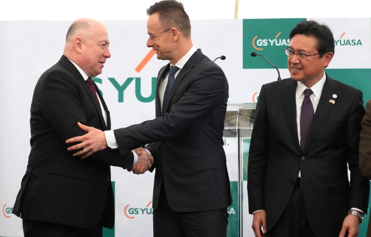 "Előkelő helyen vagyunk a nagyberuházók listáján" - interjú Kriza Ákos polgármesterrel 