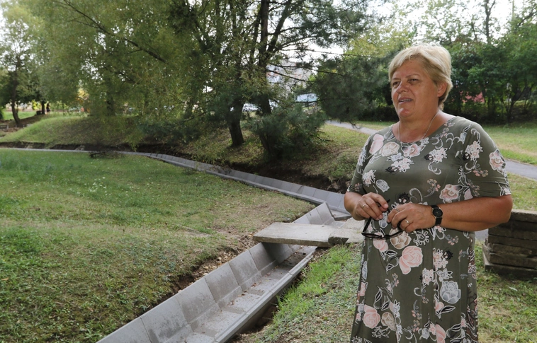 Komlóstetői beruházás: megújul a vízelvezető-rendszer