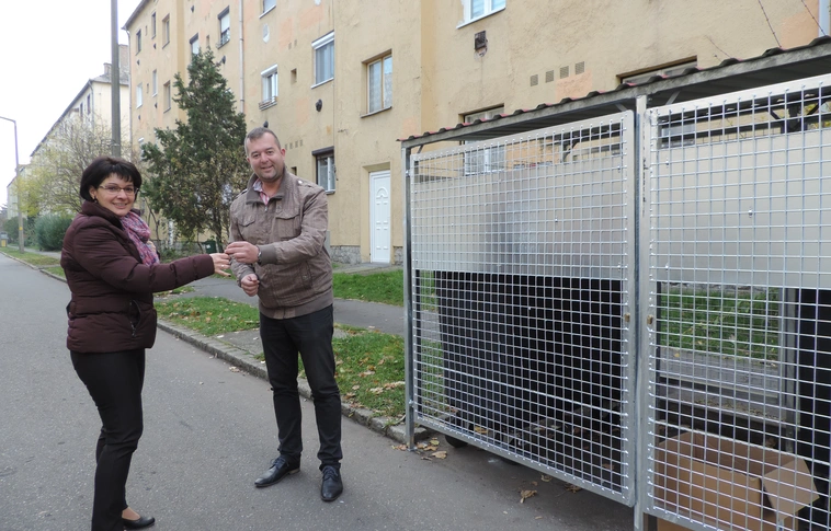 Új, zárható tárolót adtak át a Rácz Ádám utcán