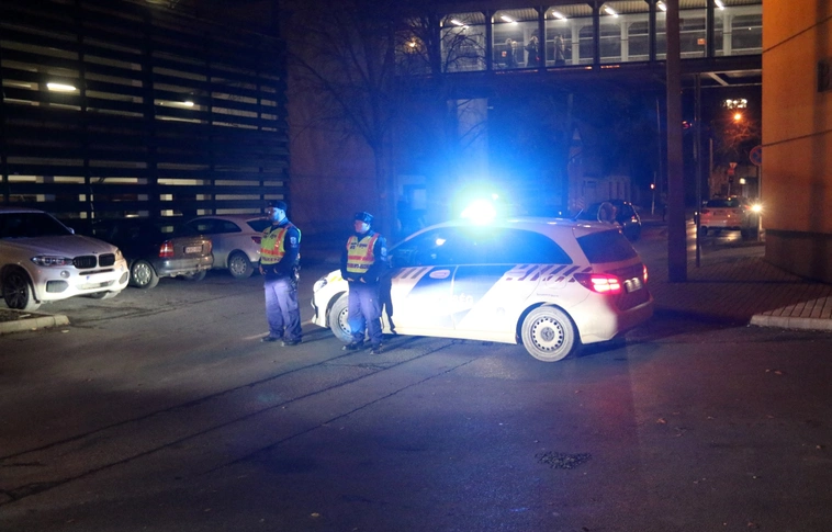 Útlezárás, forgalmi fennakadás a Miskolc Plázánál