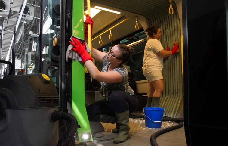 Jó légkör, pénzkereset: idén is sokan jelentkeznek nyári diákmunkára