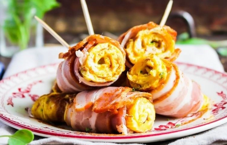 Reggeli ebédre, vacsorára – így készíts omlett-tekercset!