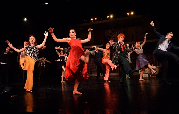 „A Tiffany egyik gyémántja is lehetne a darab” – az ikonikus Audrey Hepburn film elevenedik meg a Miskolci Balett Színpadán