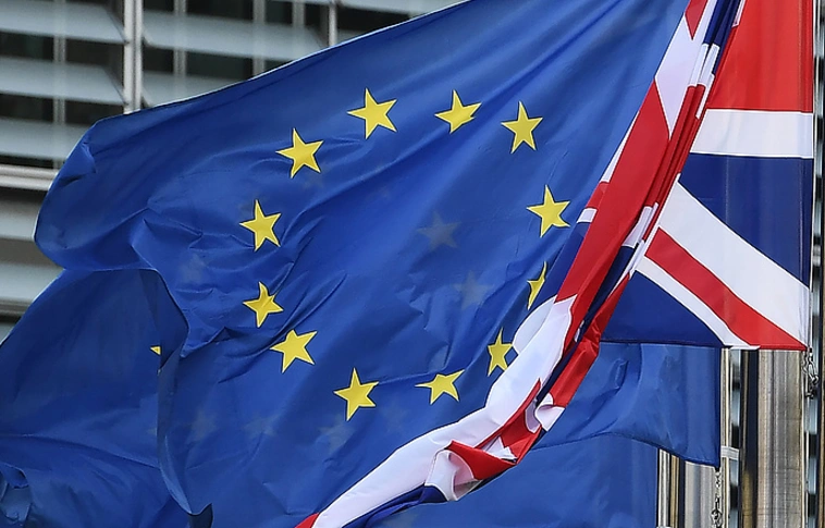 Brexit: Theresa May szerint „nem lenne a világ vége” a megállapodás nélküli kilépés