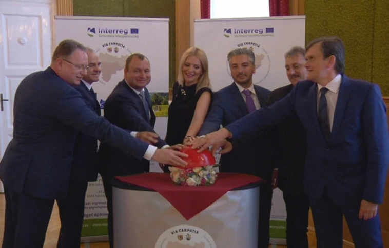 Via Carpatia: közös pályázat, határon átnyúló fejlesztések 