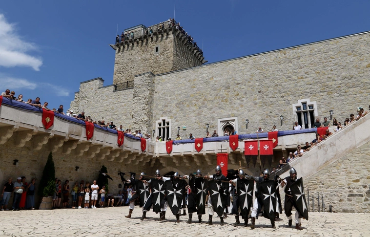 Vasárnap is vár a XIX. Középkori Forgatag!