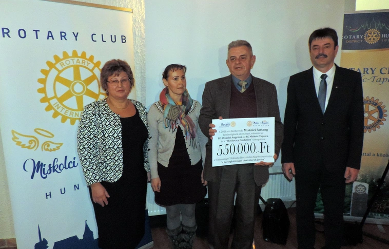 Rotary: több mint egymillió forinttal támogatják a tehetséges miskolci fiatalokat