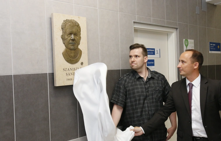 Felavatták Szaniszló Sándor emléktábláját