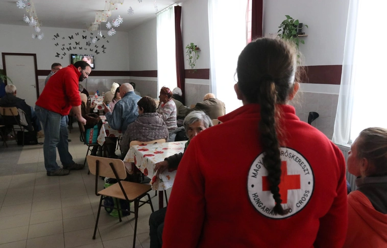 Elkezdődött a téli krízisidőszak – időszakos férőhelyekkel bővült a hajléktalanszálló