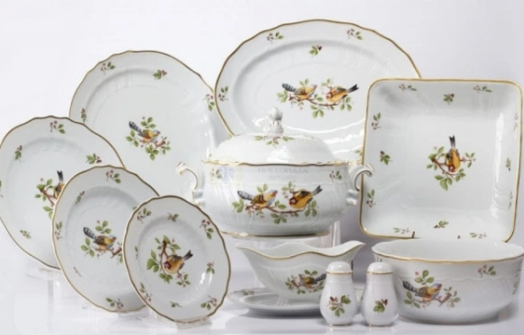 Hollóházi porcelánt hamisítottak