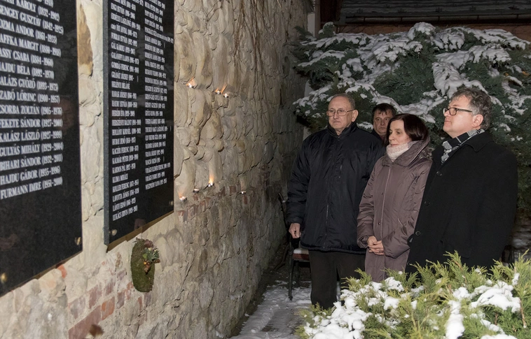 Felavatták a Miskolci Zeneművészek Emléktábláját