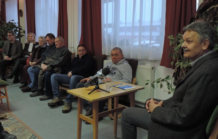Debreczeni: "Hárompólusú erőtér alakult ki"