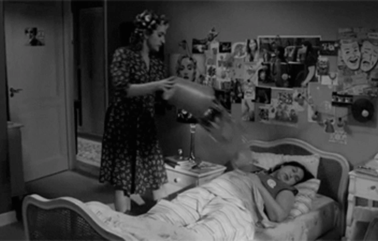 Ébredjünk kellemes illatokra idegesítő zajok helyett! 