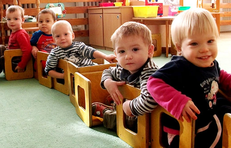 Bölcsődeépítési programba kezd a kormány