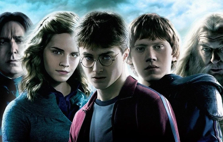 A varázslat már szagolható: megjelent a Harry Potter illatos kiadásban