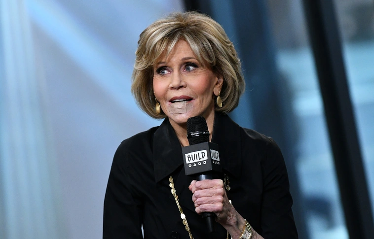 Jane Fonda ajkaiból rákos sejteket operáltak ki