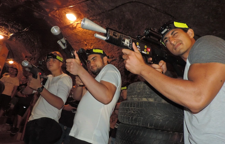 „Az igazi világ a kábítószeren kívül van” – Lézerharccal zárult a „Legyen eszed” program