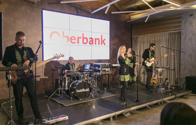 Megnyitott az Oberbank miskolci fiókja (Képgalériával!)
